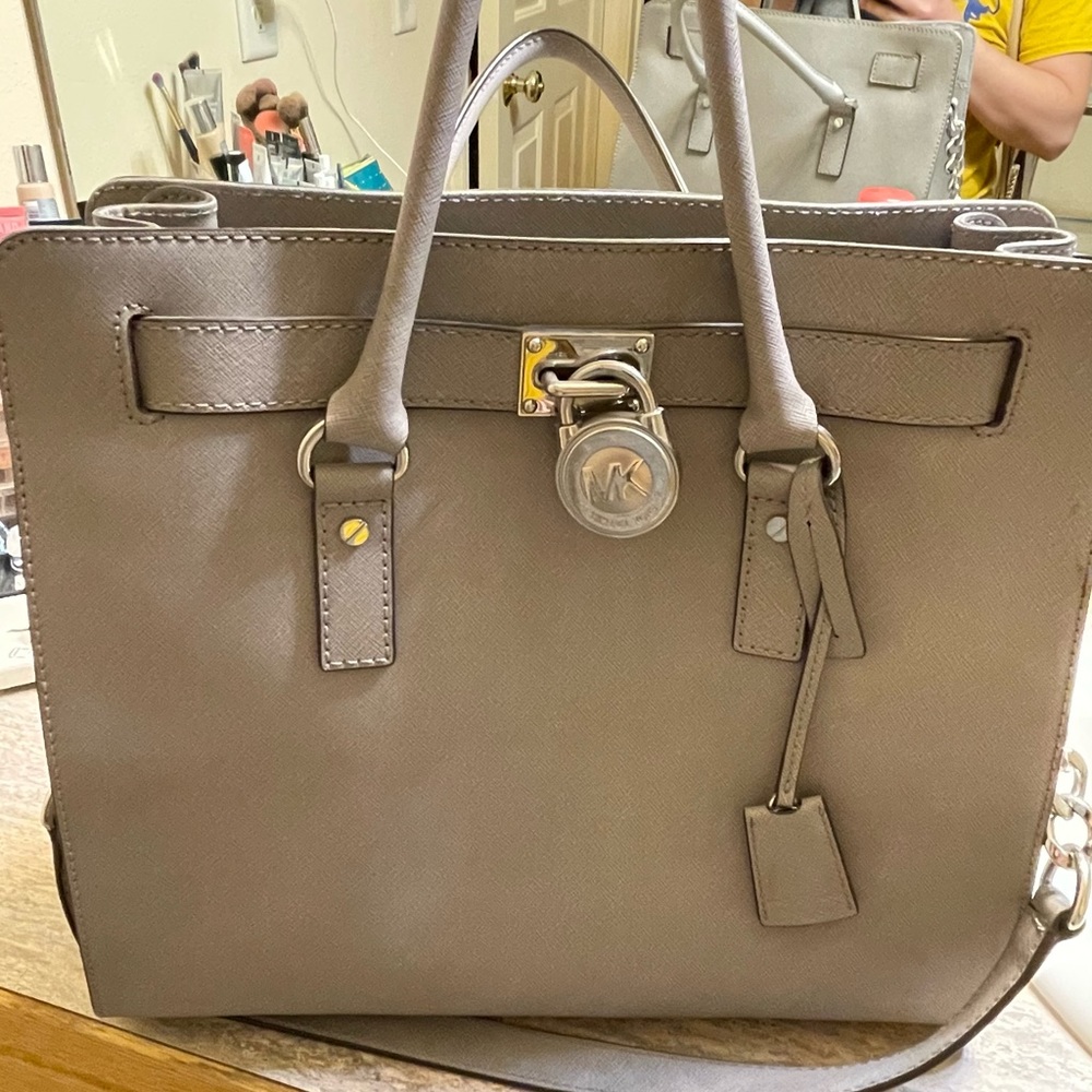 MK purse